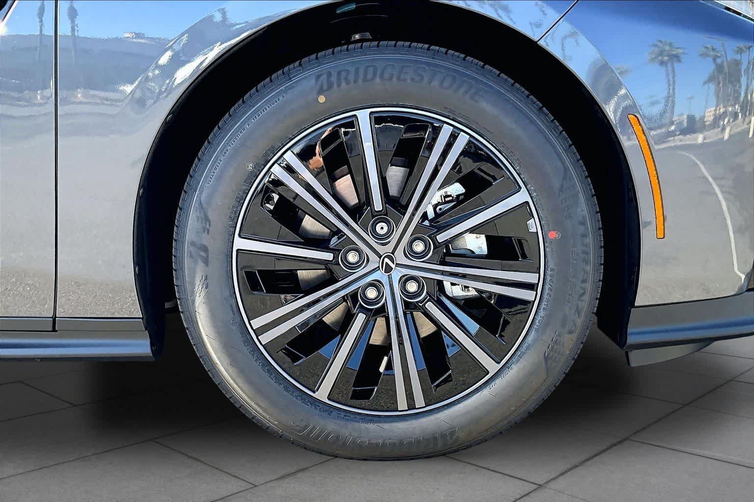 New 2026 Lexus ES 350h w/ Convenience Package FWD image 9