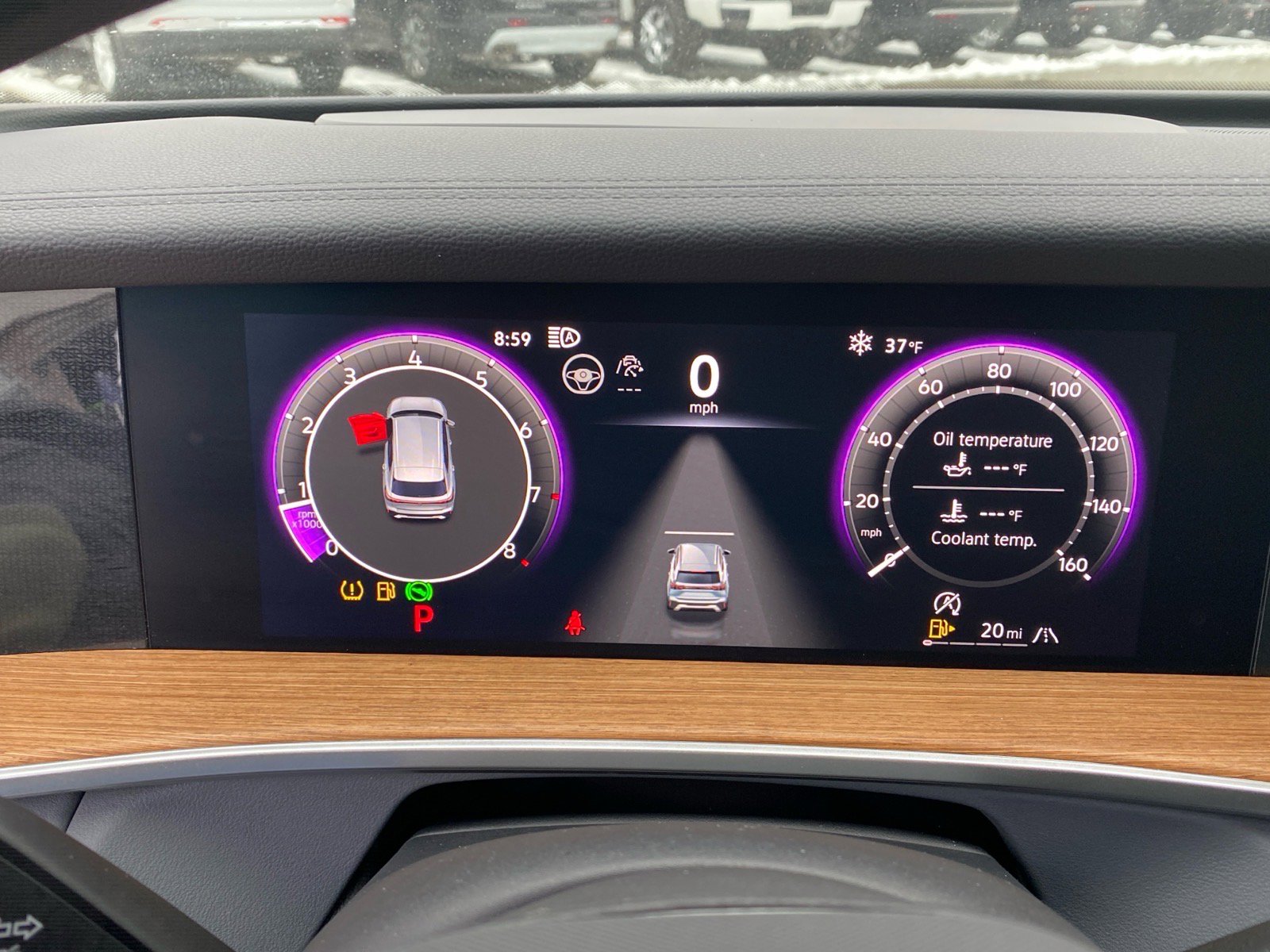 Used 2025 Volkswagen Tiguan SEL R-Line image 18