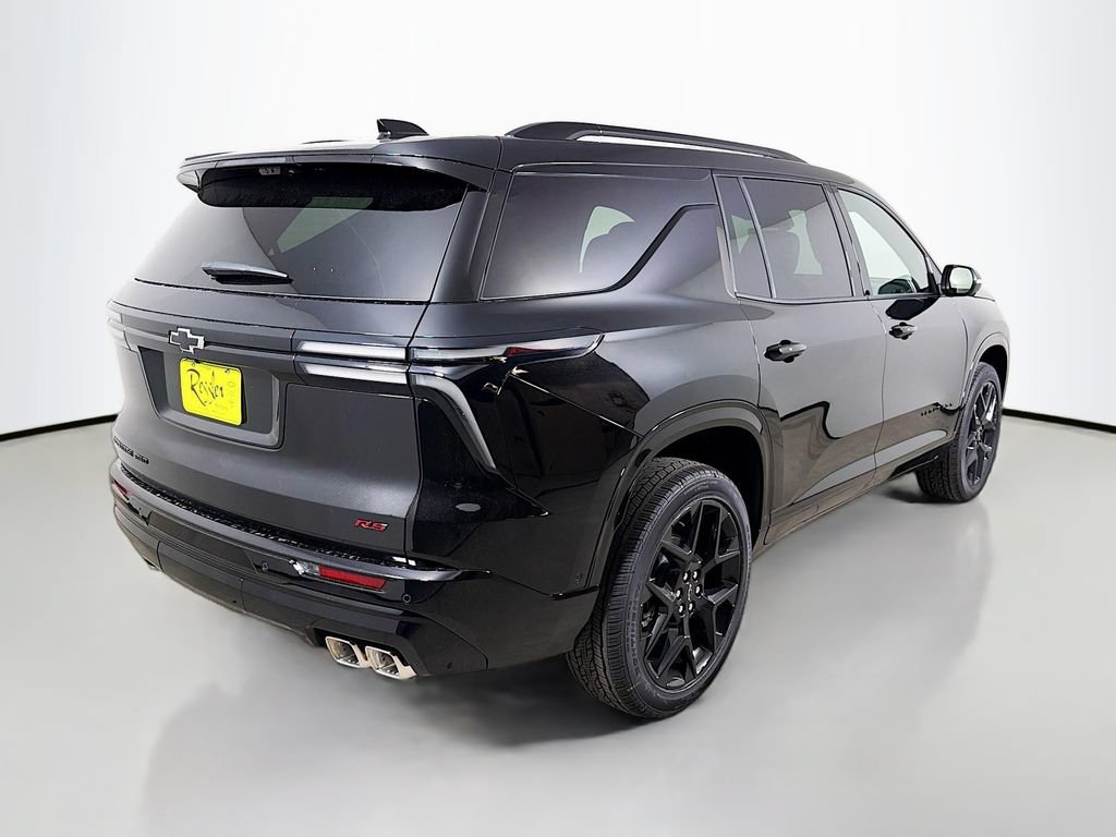 New 2026 Chevrolet Traverse RS w/ LPO, Floor Liner Package AWD/4WD image 5