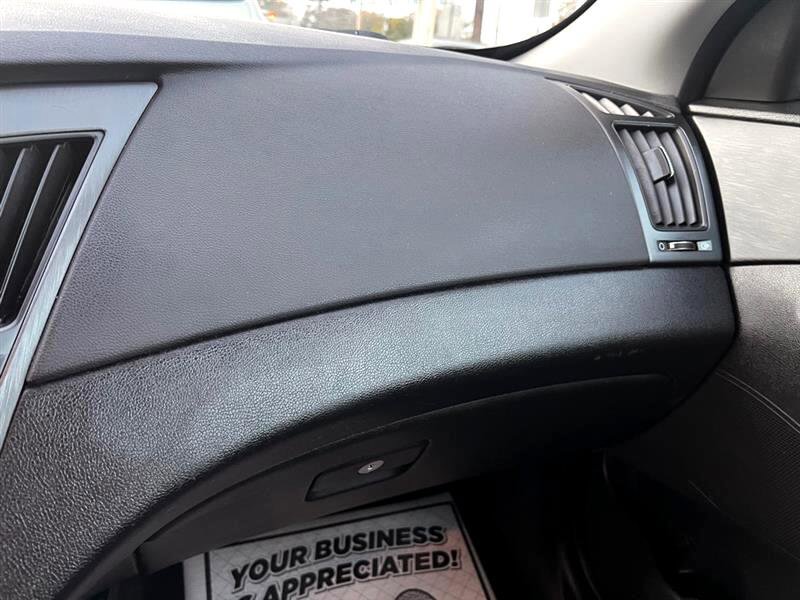Used 2013 Hyundai Sonata SE image 18
