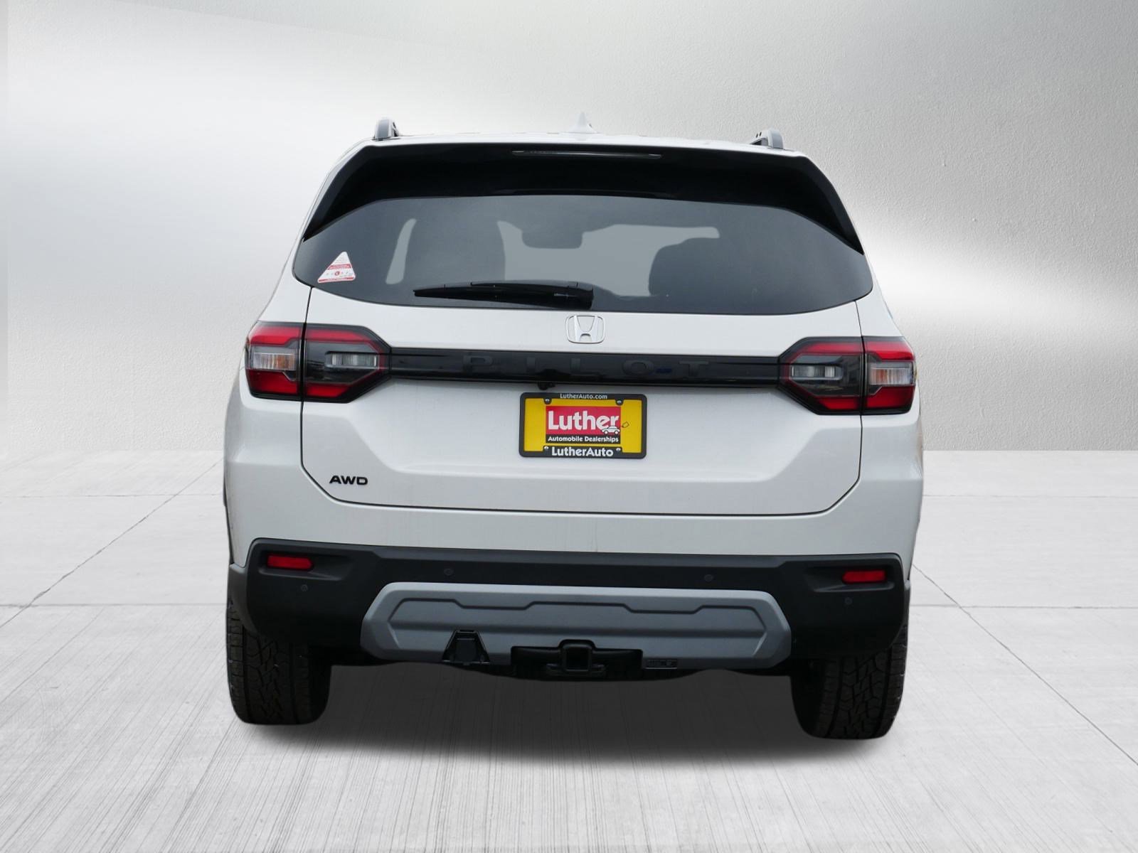 New 2025 Honda Pilot TrailSport image 6