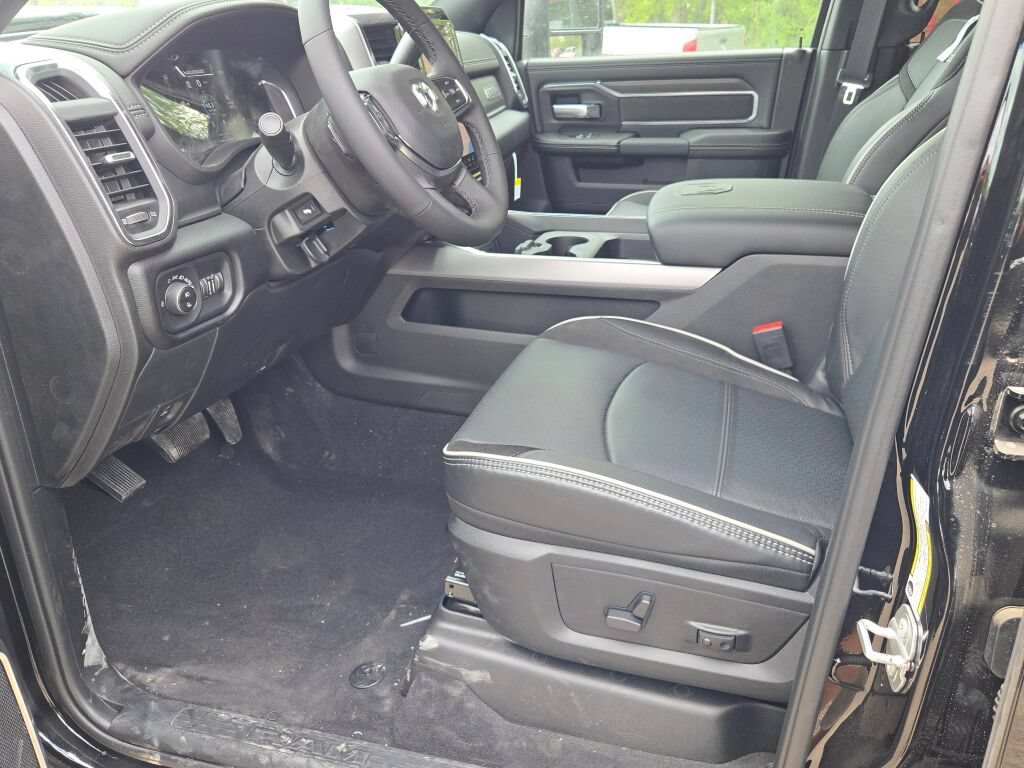 New 2026 RAM 2500 Laramie w/ Night Edition AWD/4WD image 26