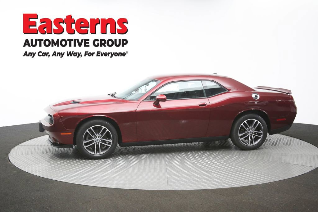 Used 2019 Dodge Challenger SXT AWD/4WD image 55