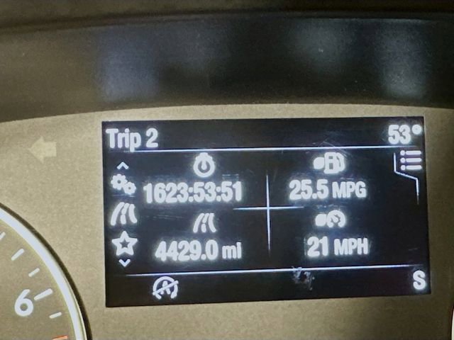 Used 2019 Ford EcoSport SE w/ SE Convenience Package image 5