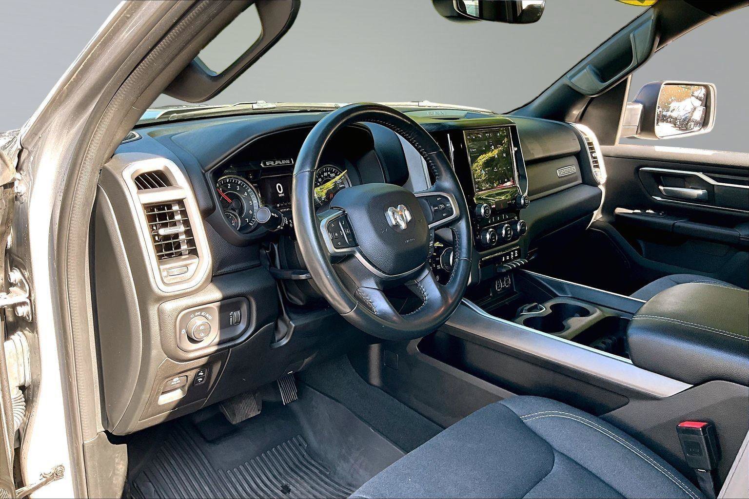 Used 2022 RAM 1500 Big Horn AWD/4WD image 14