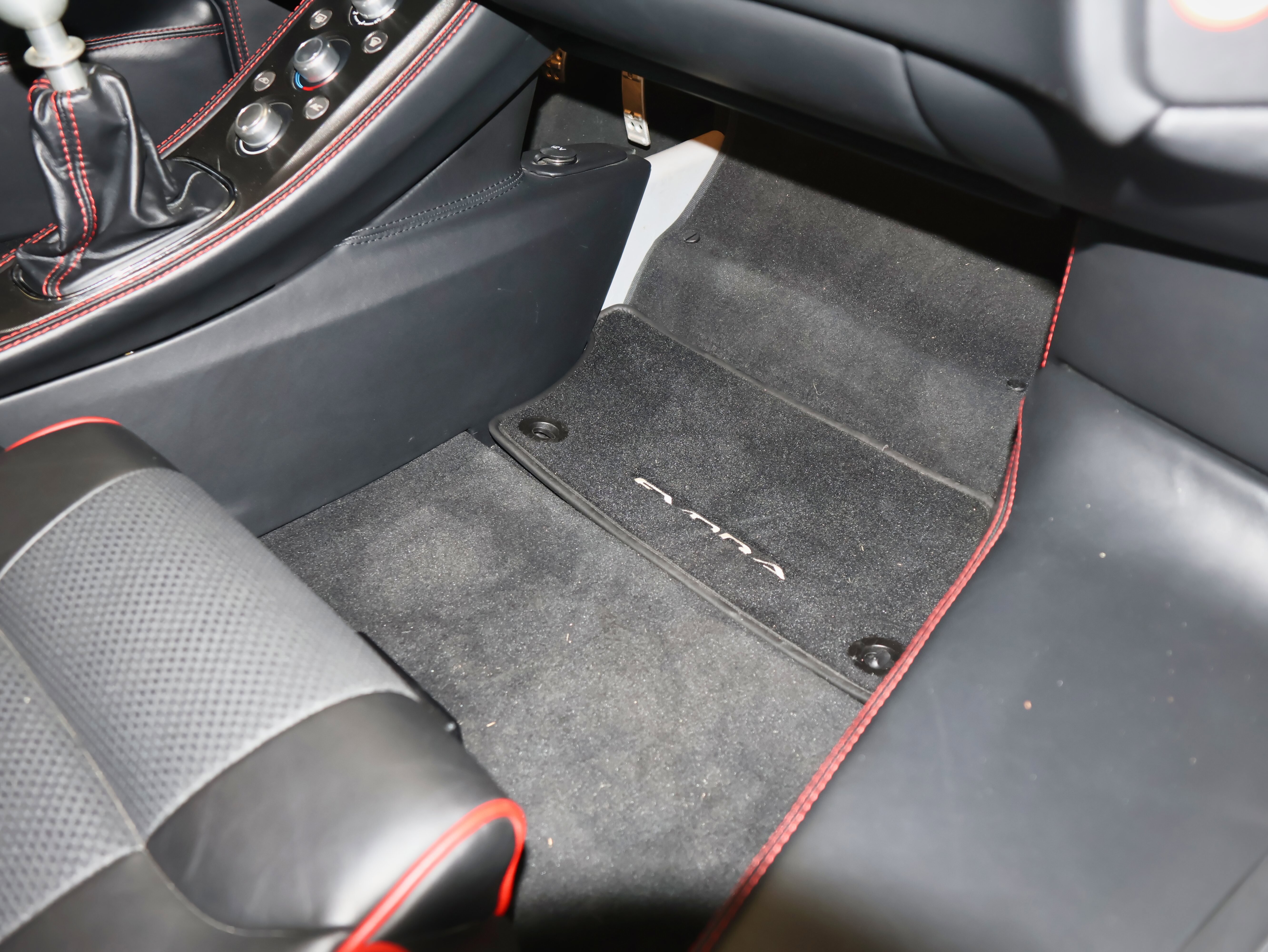 Used 2014 Lotus Evora S image 32