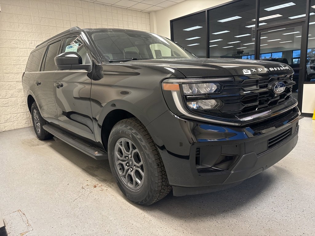 New 2025 Ford Expedition Max Active image 7