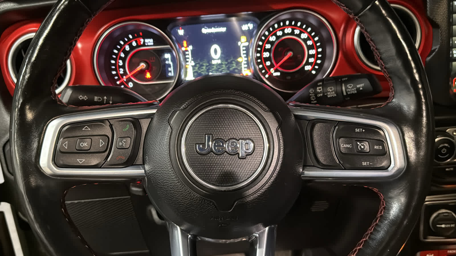 Used 2021 Jeep Wrangler Unlimited Rubicon AWD/4WD image 11