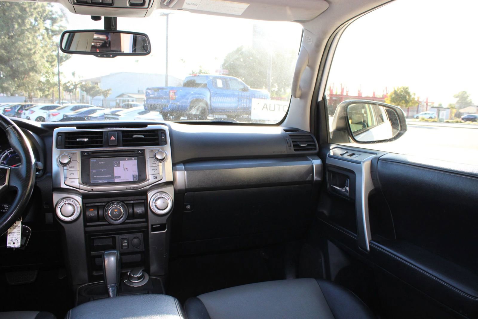 Used 2016 Toyota 4Runner SR5 Premium image 28