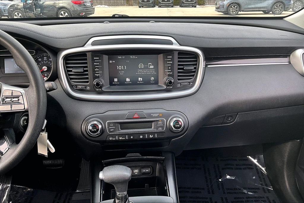 Used 2019 Kia Sorento LX image 19