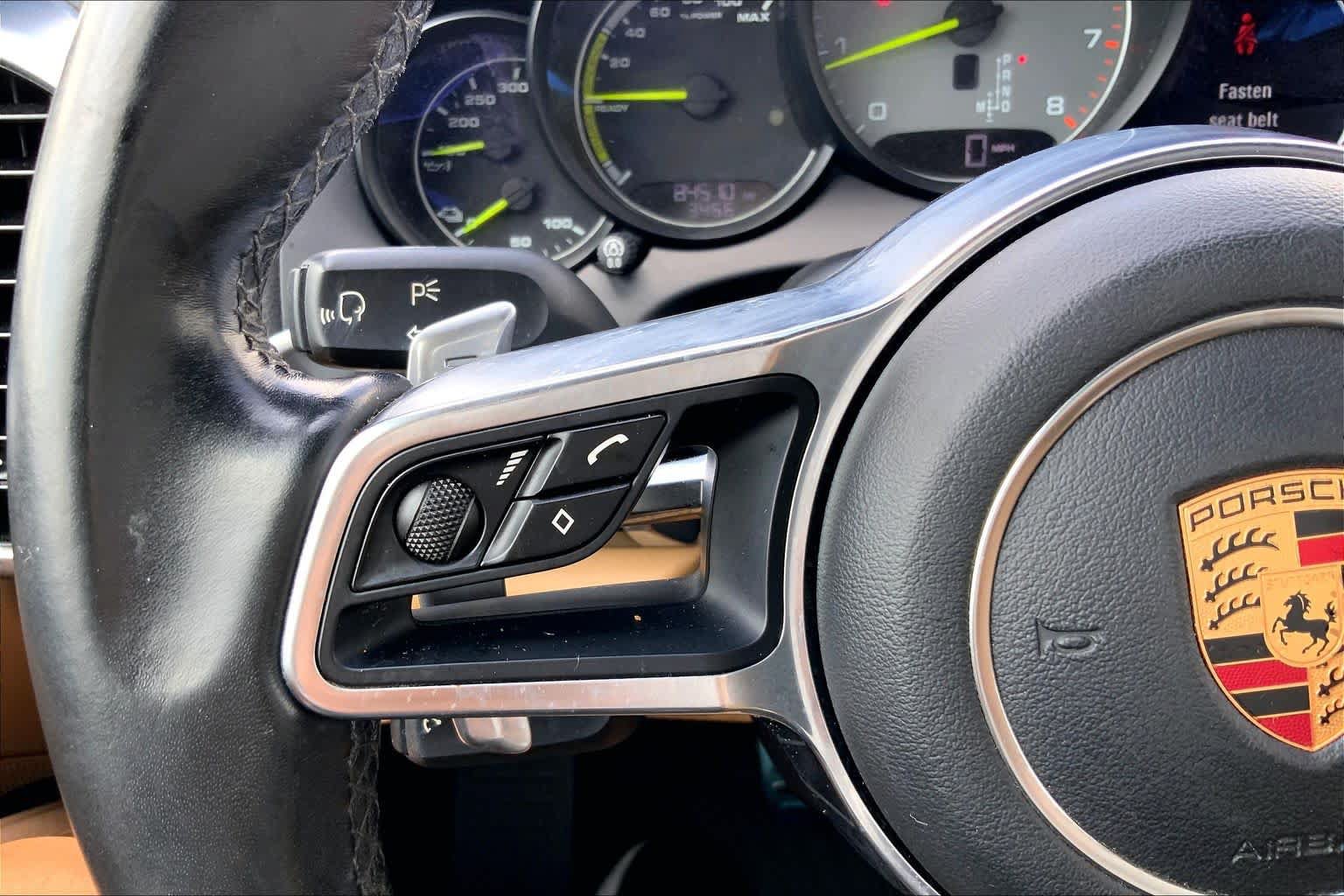 Used 2018 Porsche Cayenne S AWD/4WD image 23
