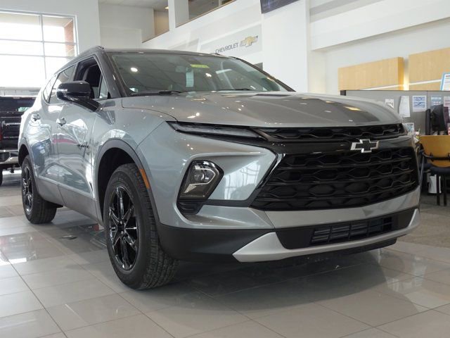 New 2026 Chevrolet Blazer LT w/ Midnight/Sport Edition image 11