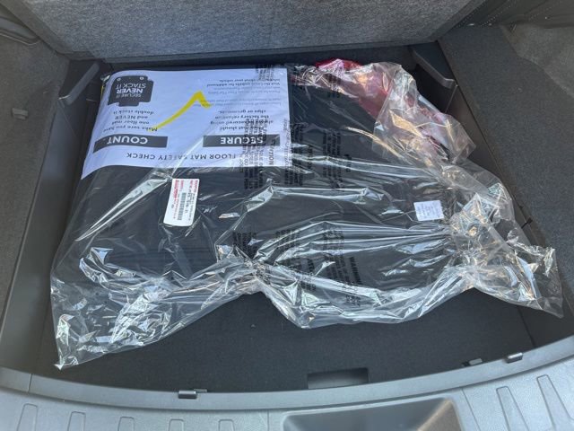 Used 2023 Lexus UX 250h AWD w/ Premium Package image 38
