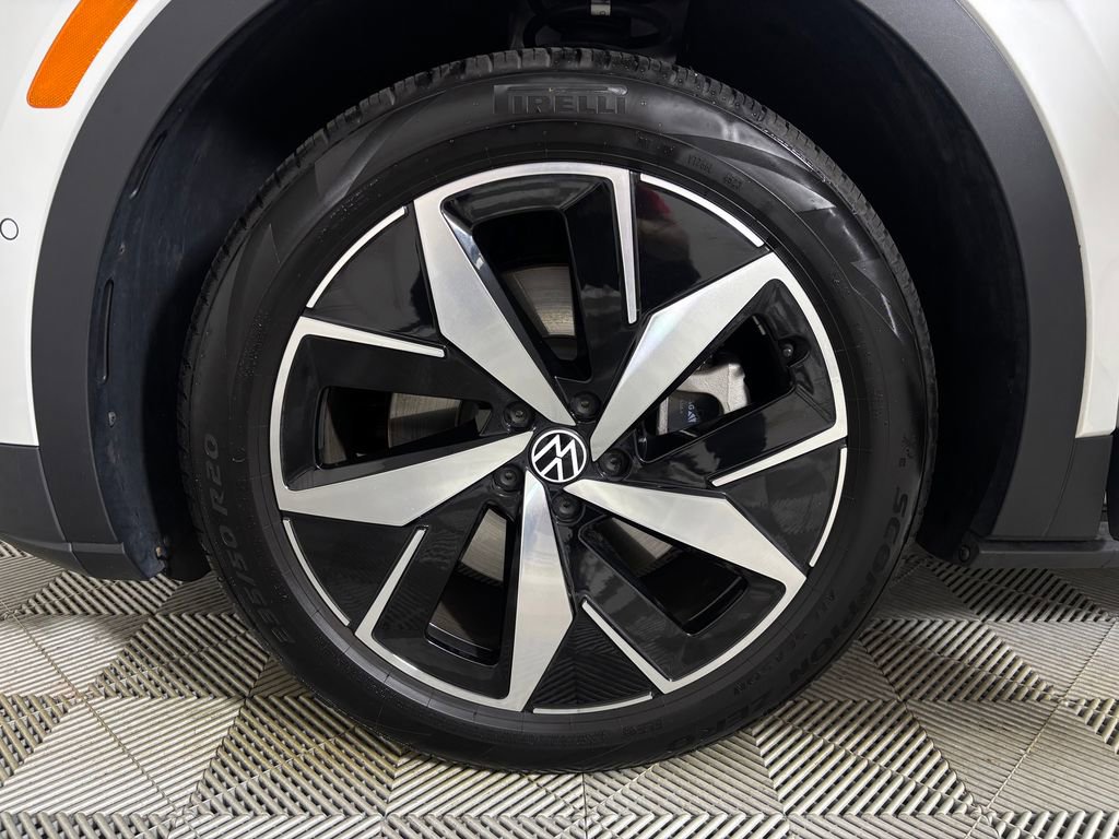 Used 2024 Volkswagen ID.4 Pro S AWD/4WD image 28