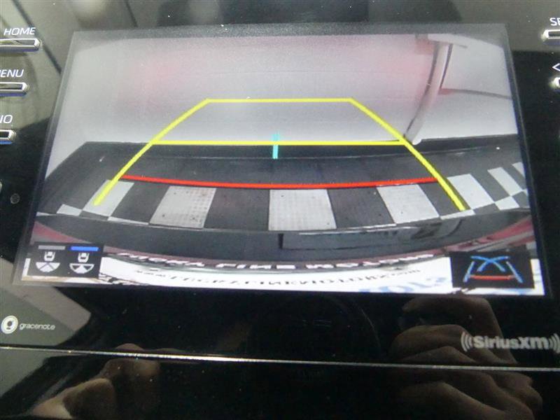 Used 2021 Toyota Camry SE w/ Cold Weather Package image 13