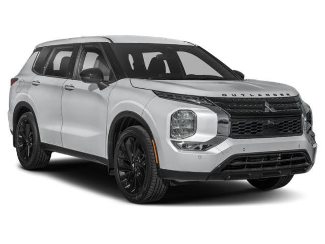 Used 2024 Mitsubishi Outlander SE Black Edition image 6