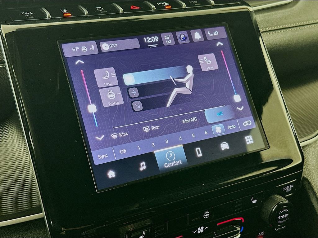 Certified 2024 Jeep Grand Cherokee Altitude image 25