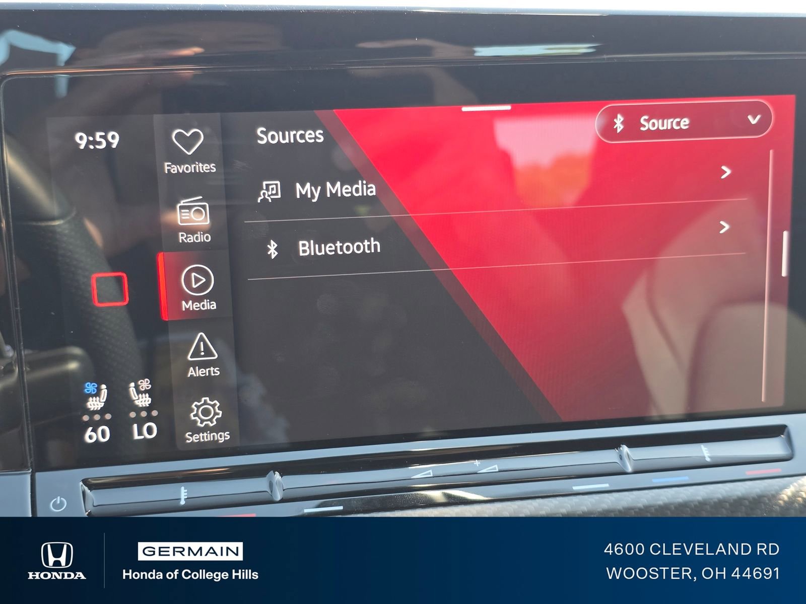Used 2023 Volkswagen Golf 20th Anniversary Edition AWD/4WD image 11