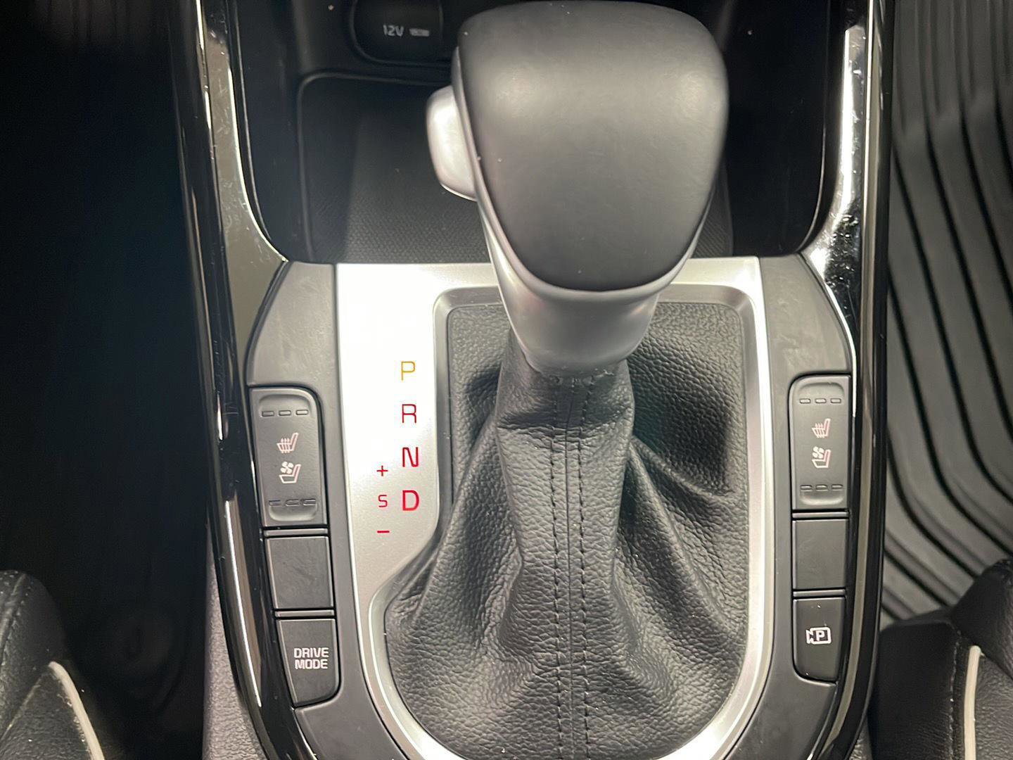 Used 2022 Kia Forte GT-Line w/ GT-Line Premium Package image 18