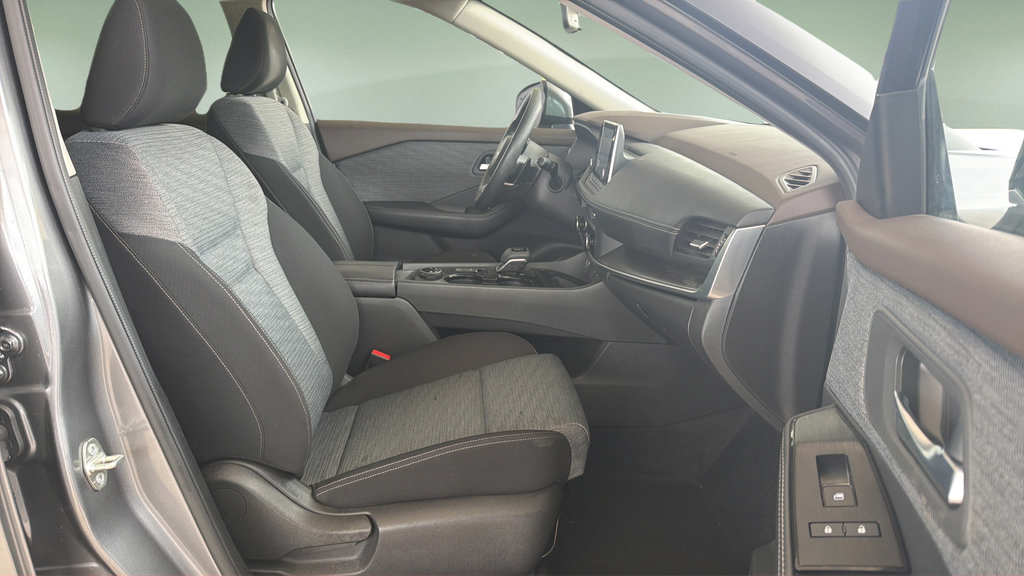 Certified 2023 Nissan Rogue SV AWD/4WD image 11