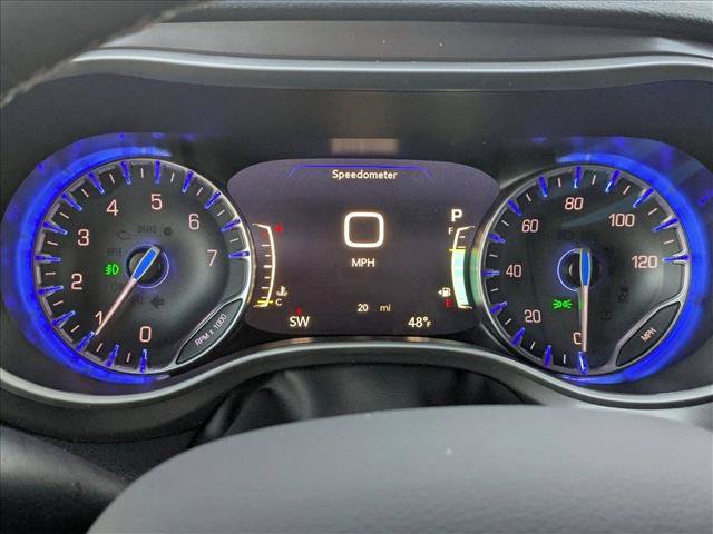 New 2026 Chrysler Pacifica Select AWD/4WD image 11