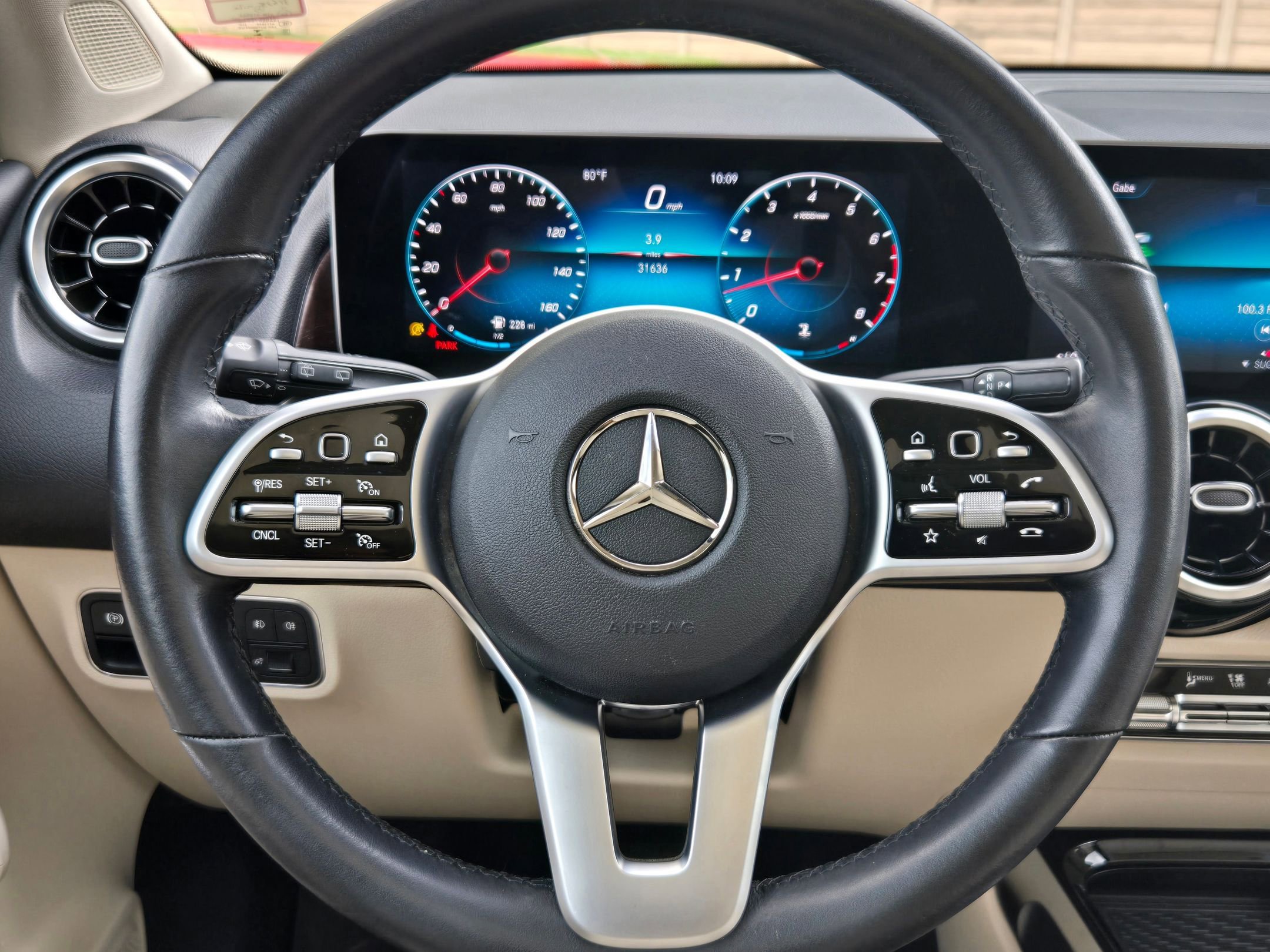 Used 2021 Mercedes-Benz GLB 250 image 20