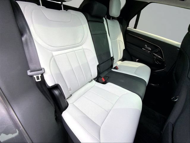 Used 2024 Land Rover Range Rover Sport Dynamic SE AWD/4WD image 32