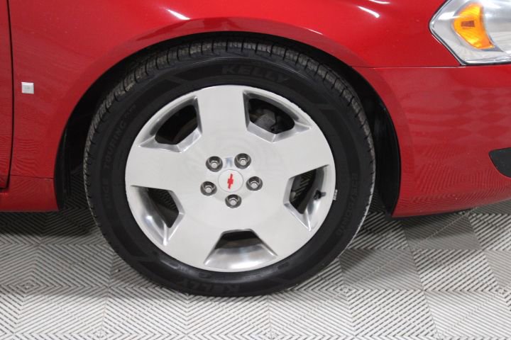 Used 2008 Chevrolet Impala SS w/ Convenience Package image 37