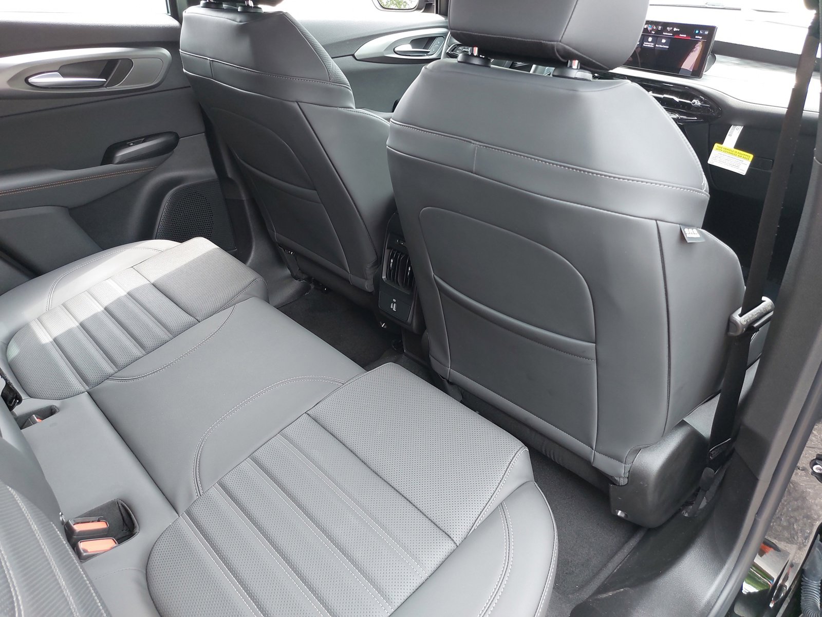 New 2025 Alfa Romeo Tonale w/ Premium Package image 11