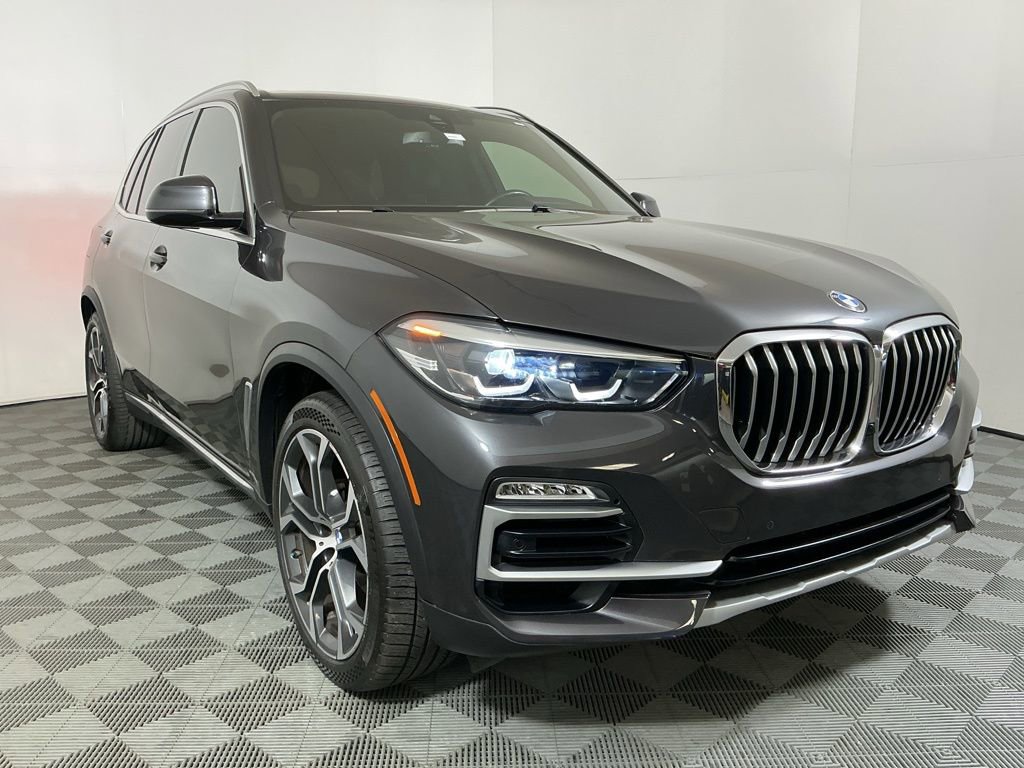 Certified 2021 BMW X5 sDrive40i w/ Convenience Package image 4