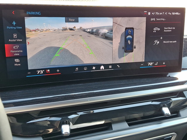 Certified 2025 BMW X7 M60i image 22