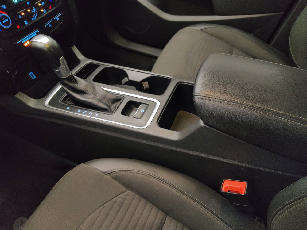 Used 2017 Ford Escape Titanium FWD image 26