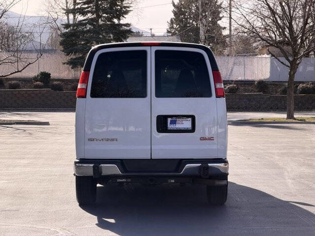 Used 2018 GMC Savana 2500 w/ Driver Convenience Package image 5