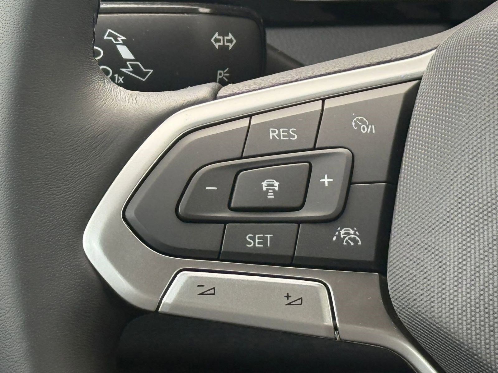 New 2026 Volkswagen Jetta Sport FWD image 13