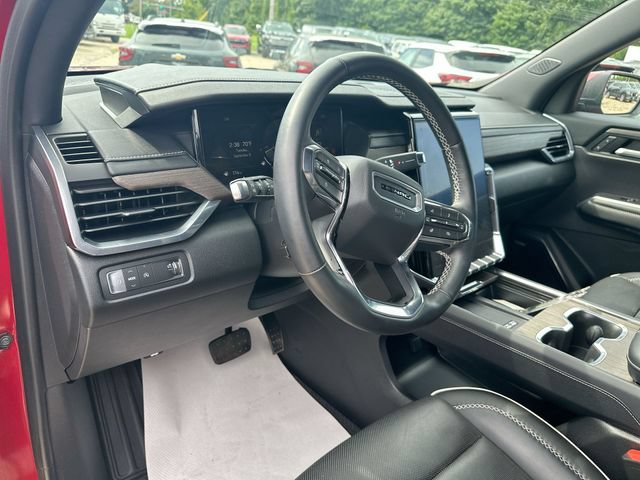 Used 2025 GMC Acadia Denali w/ LPO, Floor Liner Package FWD image 13