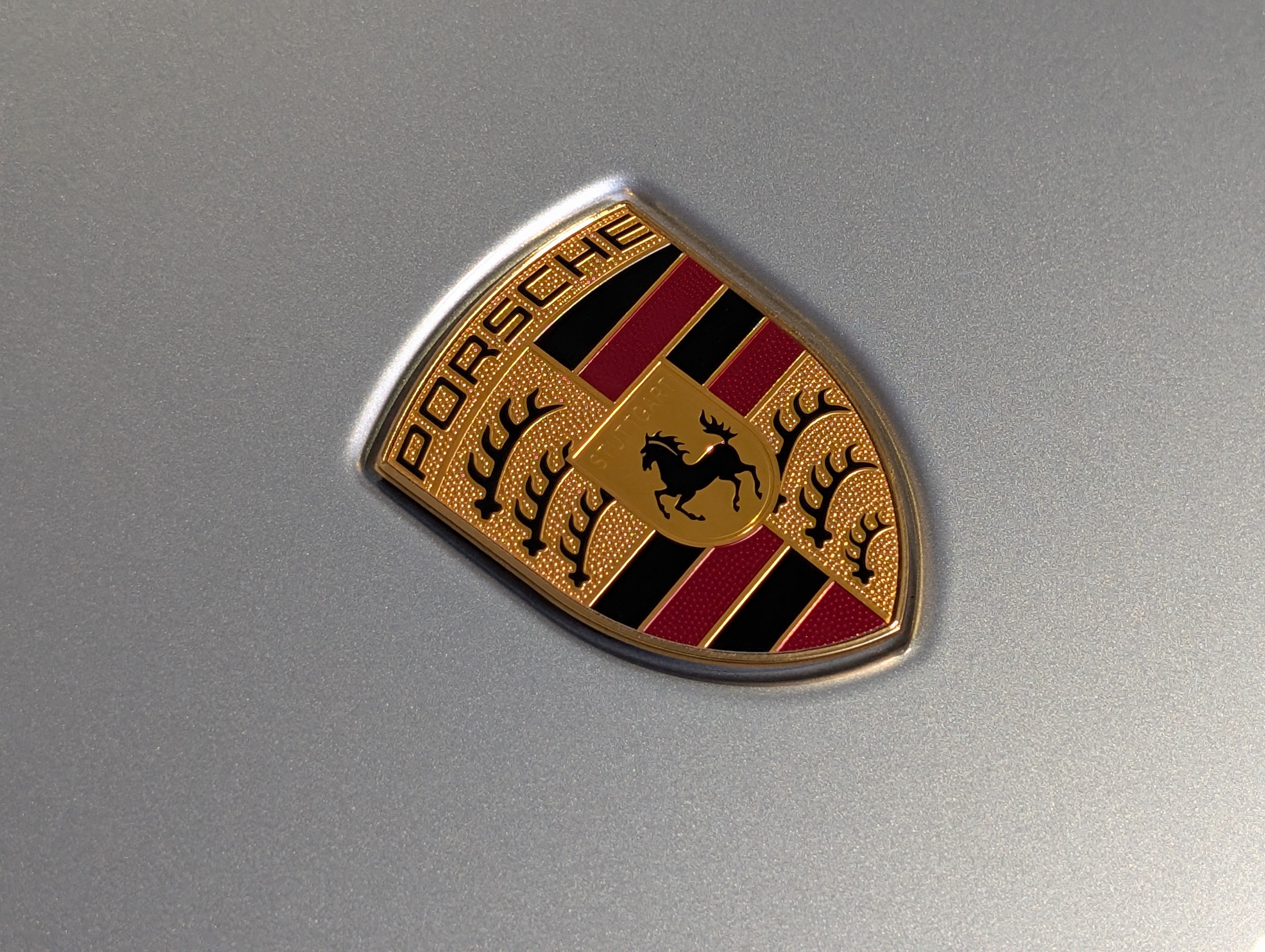 Certified 2023 Porsche Macan Turbo AWD/4WD image 18