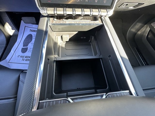 New 2025 GMC Sierra EV Denali image 21