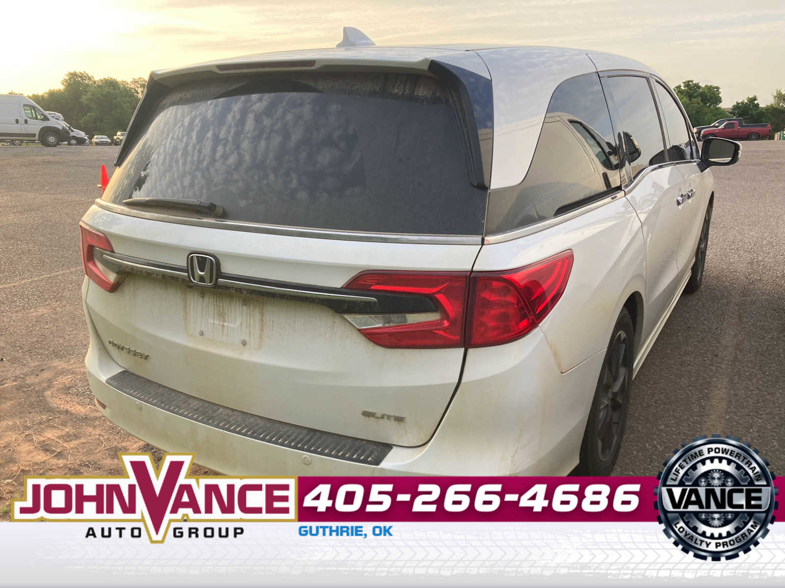 Used 2024 Honda Odyssey Elite image 7