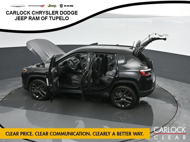 New 2026 Jeep Compass Latitude w/ Sun and Sound Group AWD/4WD image 70