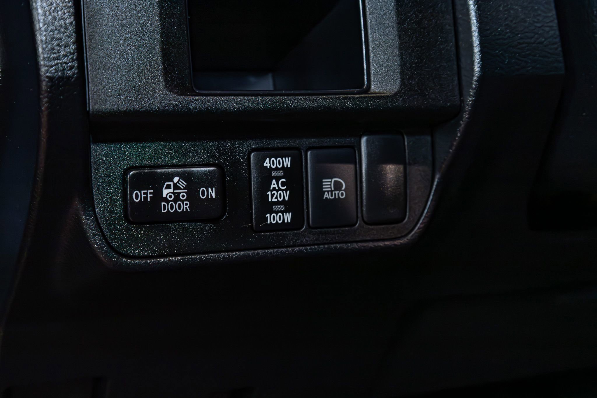 Used 2019 Toyota Tacoma TRD Sport w/ Technology Package RWD image 19