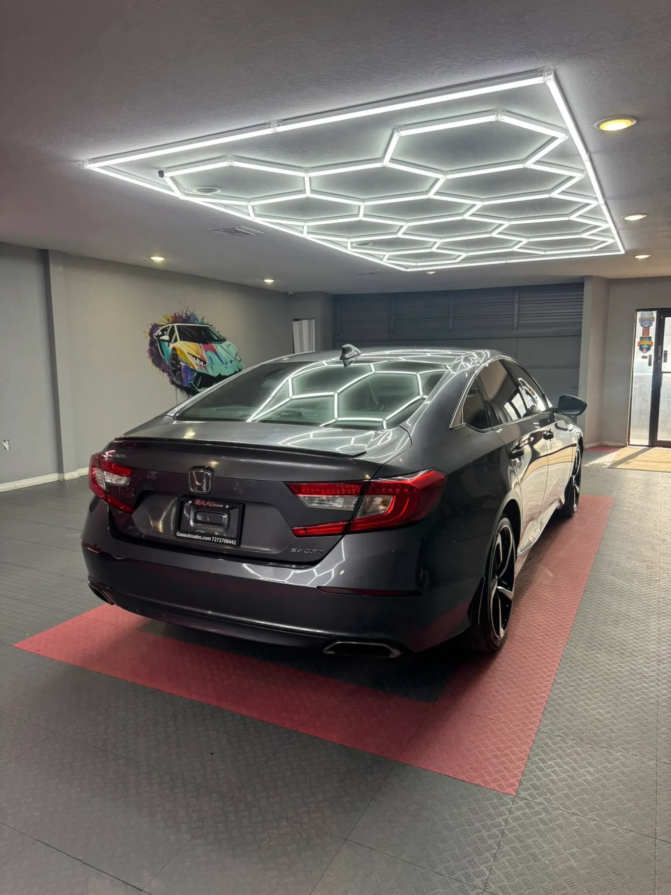 Used 2018 Honda Accord Sport image 7
