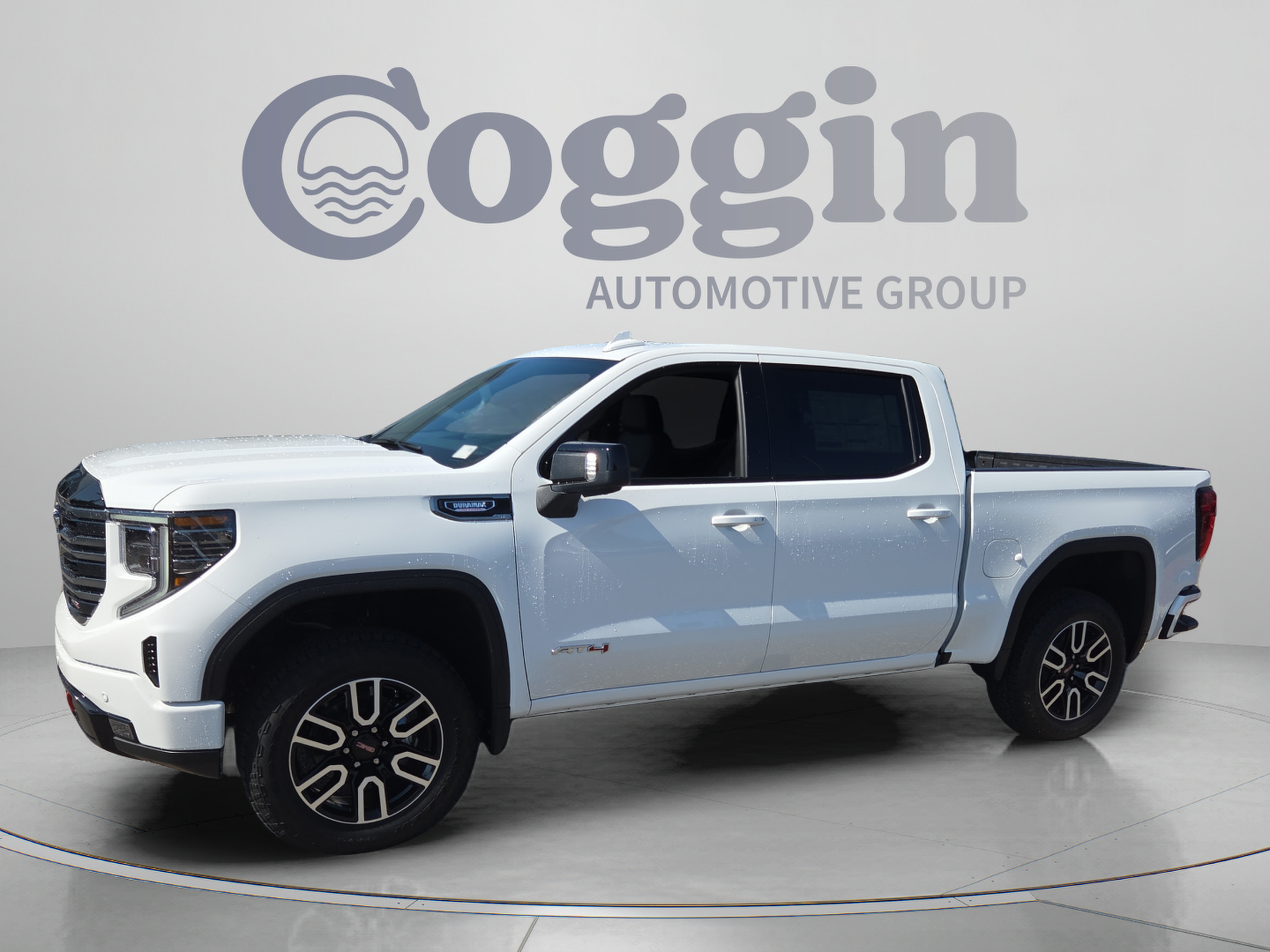 New 2026 GMC Sierra 1500 AT4 w/ Technology Package