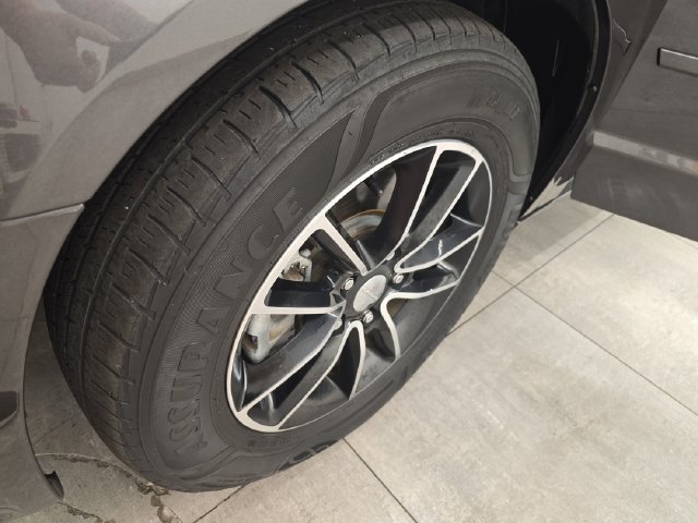 Used 2016 Dodge Grand Caravan R/T FWD image 37