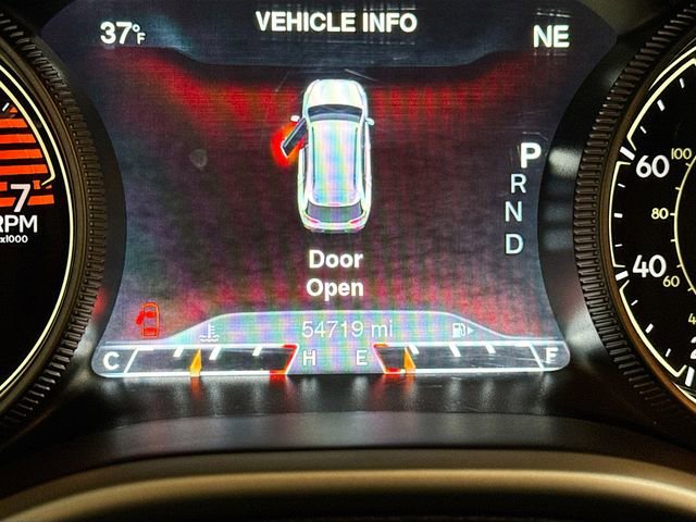 Used 2017 Jeep Cherokee Trailhawk w/ Cold Weather Group image 13