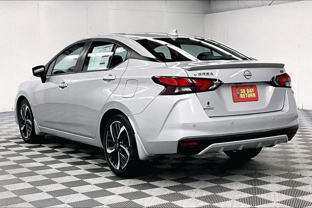 New 2025 Nissan Versa SR w/ Trunk Package image 4