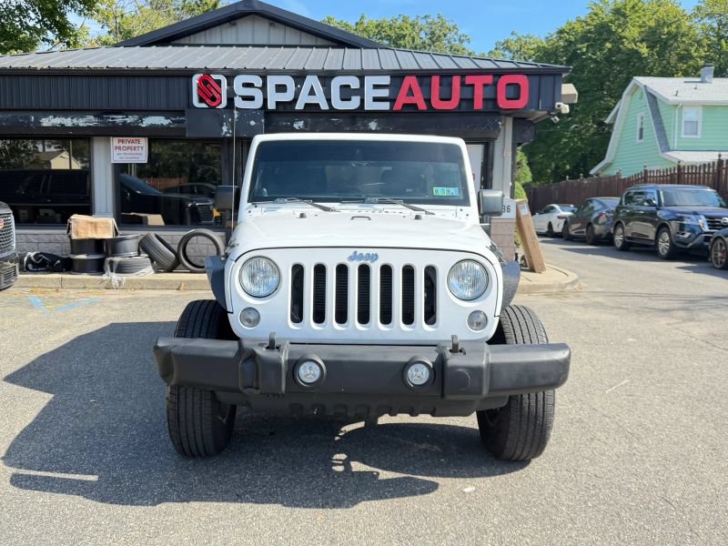 Used 2014 Jeep Wrangler Unlimited Sport w/ Quick Order Package 24S AWD/4WD image 2