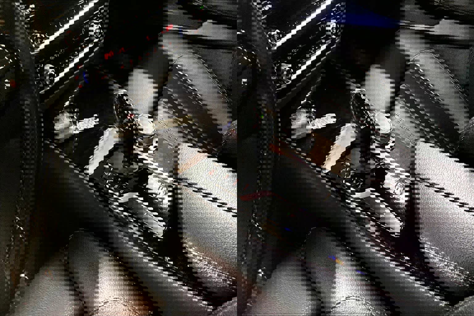 Used 2019 BMW 540i xDrive w/ Convenience Package image 16