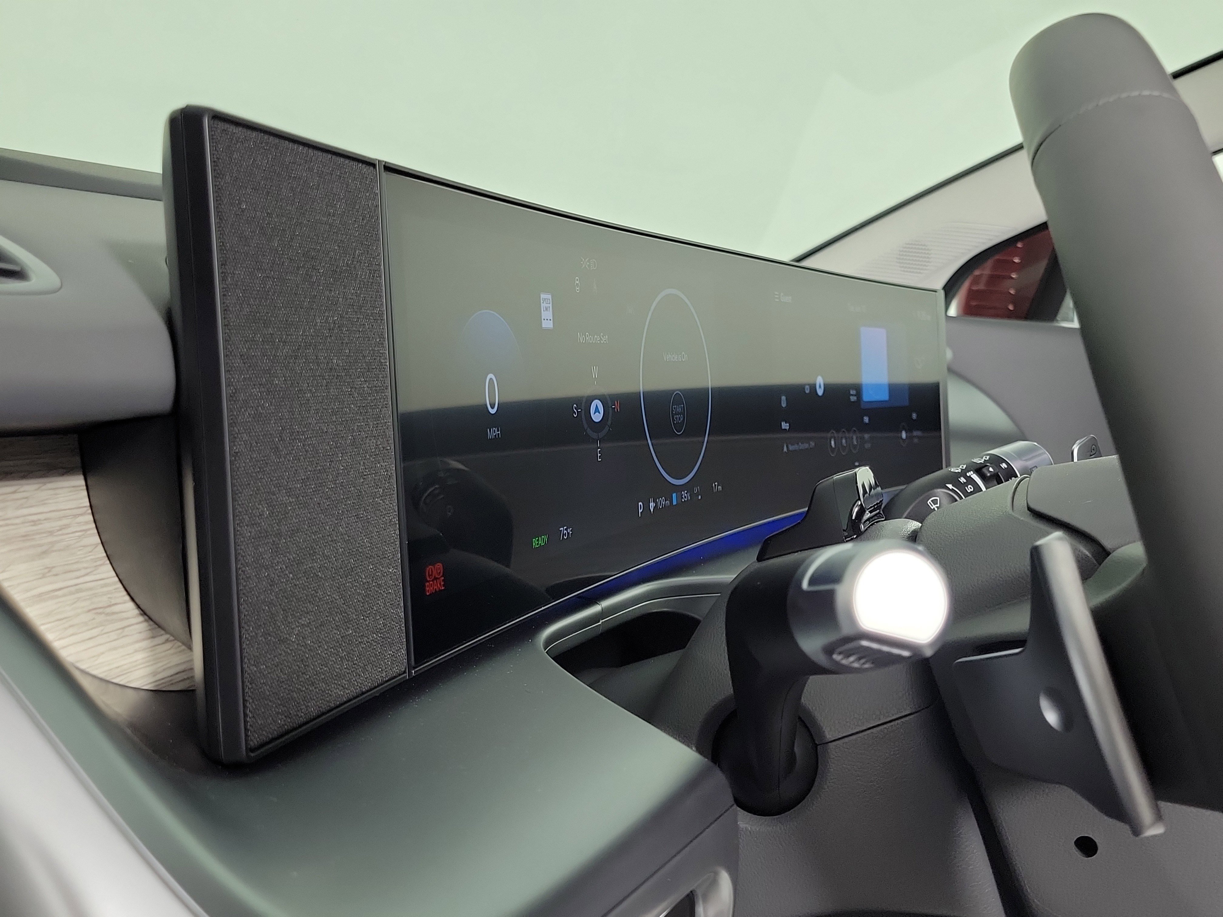 New 2026 Hyundai Ioniq 9 SEL image 13