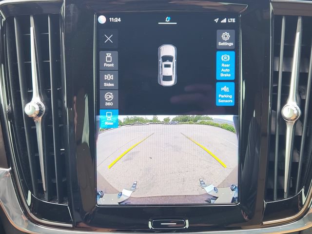 Used 2022 Volvo S90 B6 Inscription AWD/4WD image 18