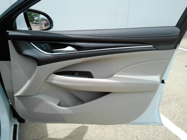 Used 2017 Buick LaCrosse Essence FWD image 20